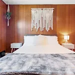 Ac Beach Farmhouse Retreat - 5Bd 2Ba