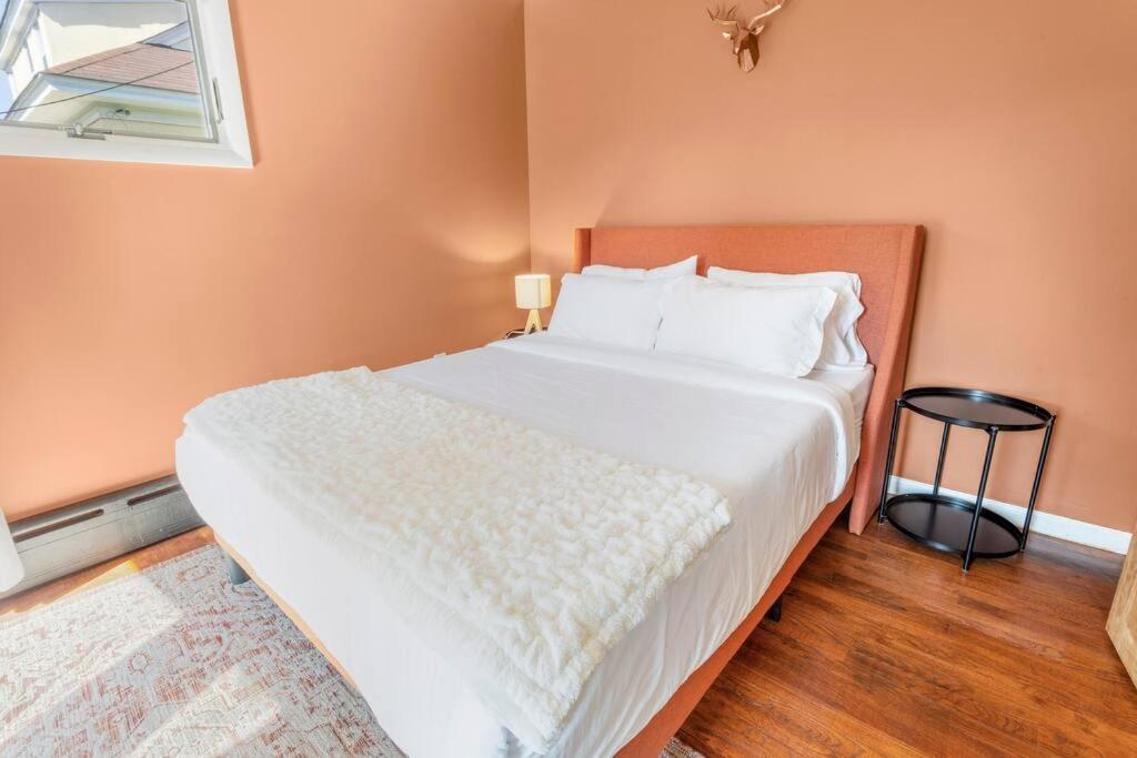 Ac Retreat - 5bd 2ba Holiday home