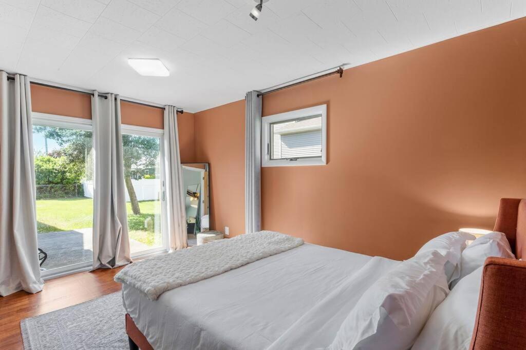 Ac Retreat - 5bd 2ba Holiday home *