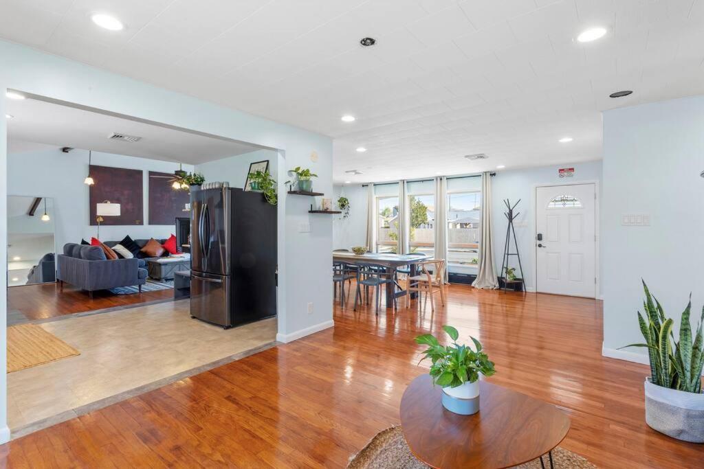 Holiday home Ac Retreat - 5bd 2ba *
